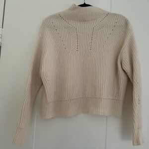 Bloomingdale’s Cashmere Sweater - Size S